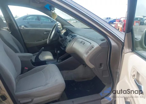 2002 Honda Accord 2.3 Lx from USA, damaged, VIN 1HGCG56442A059843